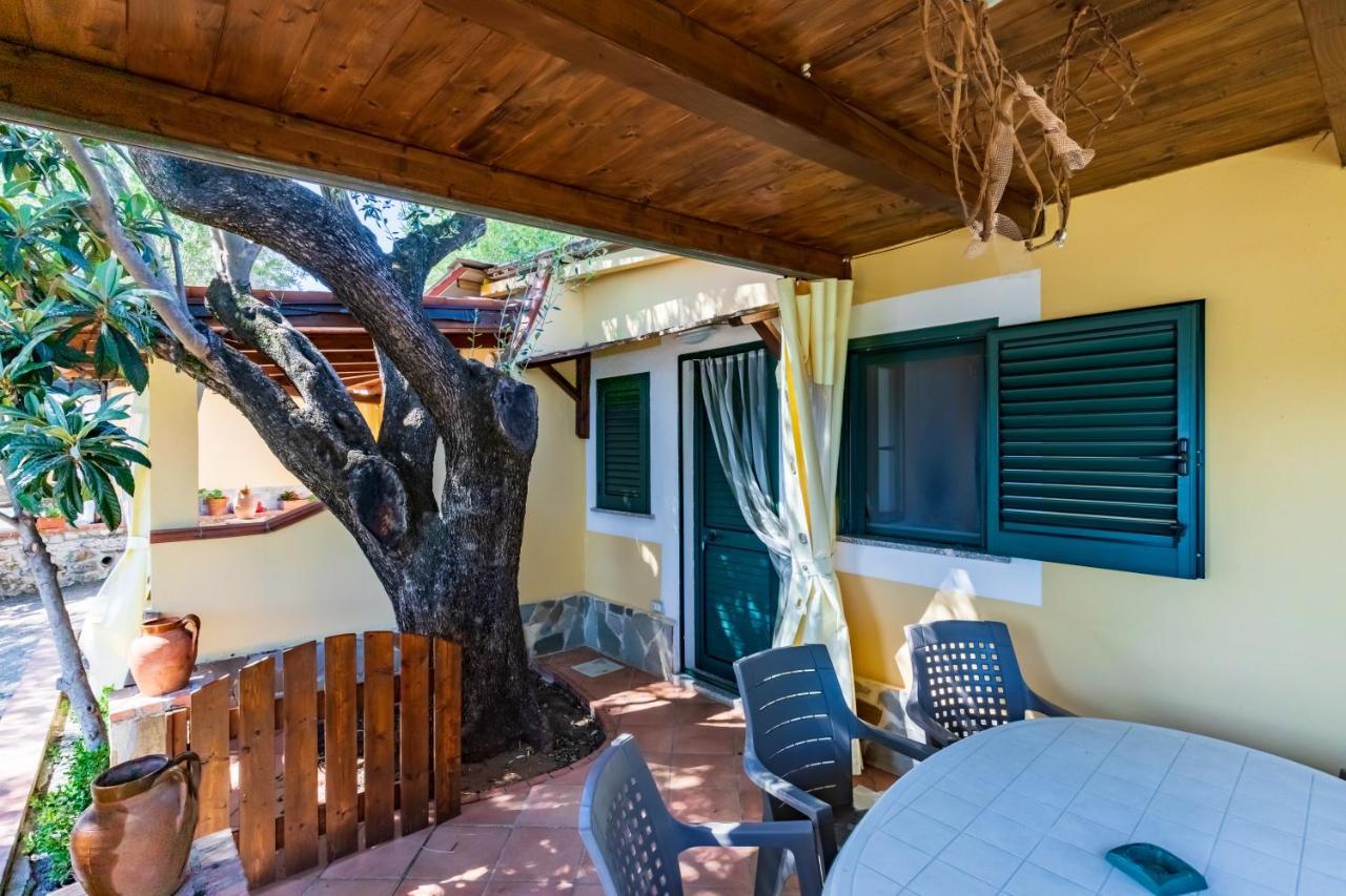 Villaggio Residence Pietra Grigia Marina di Camerota Bagian luar foto